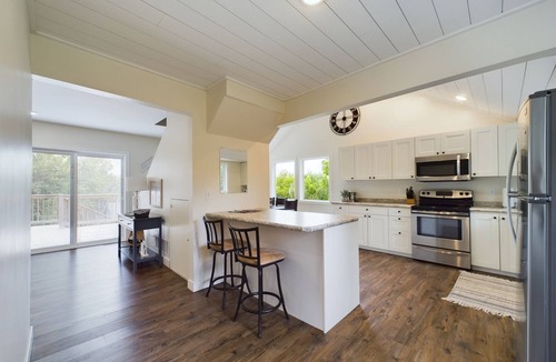 Glenwood House | Steps to Lake Minnewaska, downtown & city Splash Pad! Lake Minnewaska/Glenwood