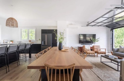 Georgian Bay House | Still Waters Retreat - Sleeps 20 - Port Severn