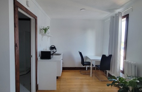 Kenora Apartment | Stone House Kenora