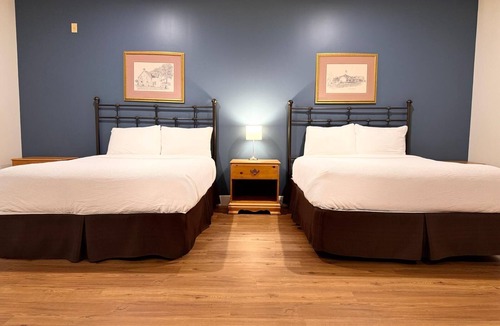 St. Mary's Hotel | Stone Willow Inn