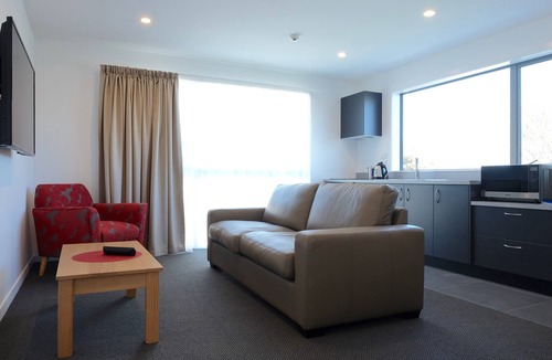 Hokitika Hotel | Stopforths Premium Accommodation