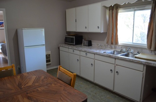 Cobourg Hotel | Studio 1 Motel