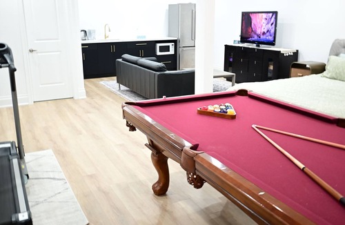 Caledon Apartment | Studio Apartment in the heart of Caledon