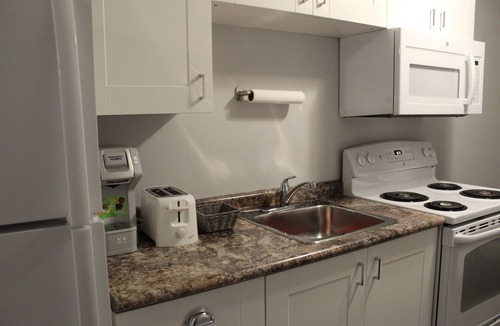 Woodstock House | Studio - Close to Woodstock Hospital