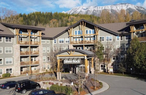 Fernie Condo | Studio with Kitchen, Great Location