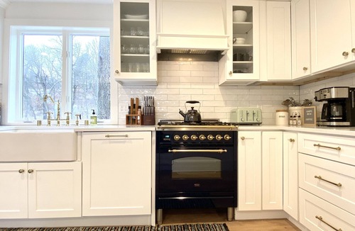 Frontenac House | Stunning 3 bed/3bath Renovated Cabin on Lake Pepin