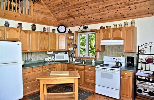 Trent Lakes Cottage | Stunning Cottage on a Very Private Lake