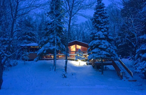 Gooderham Cottage | Stunning private beach and newly renovated, four-season, lakefront cottage
