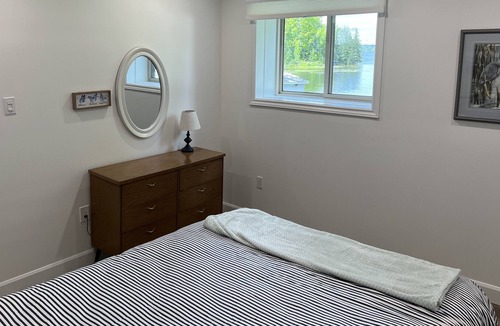 Douro-Dummer Cottage | Stunning Views + Star Filled Nights on Stony Lake