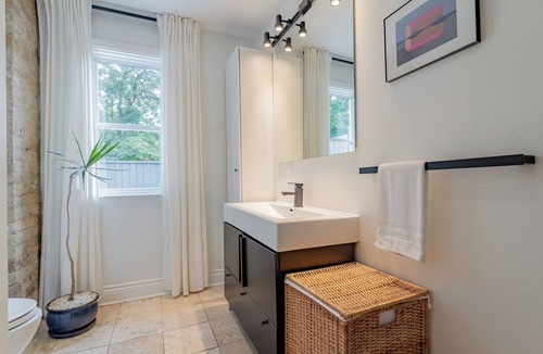 Halton Regional Municipality House | Stylish and Awesome 4BR house - Milton