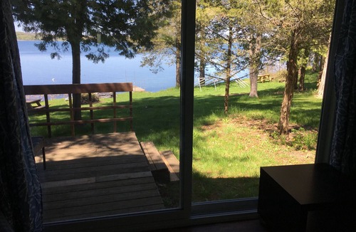 Milford Cabin | Sugar Shack- Rustic Waterfront 3 Bedroom Cottage