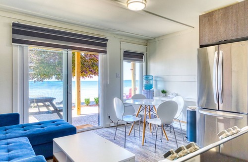 Wainfleet Cottage | Suite 215: Beautiful 2-Bedroom Beachfront Suite