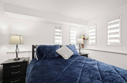 Fleetwood House | Suite with Modern Upgrades in Surrey
