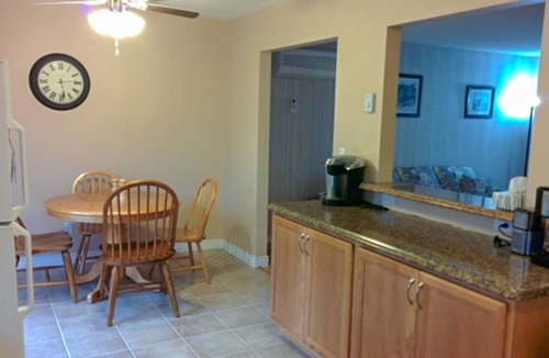 Bayfield House | Sunny Gardens - Village of Bayfield