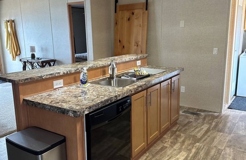 Perham House | Sunrise Shores on Paul Lake