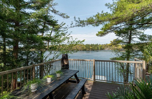 Ivy Lea Cottage | Sunset Cove, Saint Lawrence
