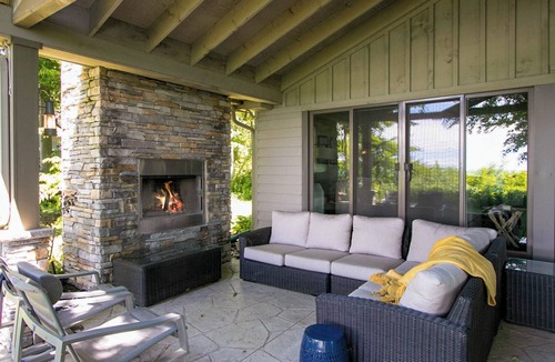 Bluewater Cottage | Sunset Serenity - lake view hot tub! Private Lake Access