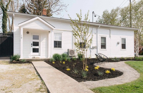 Port Dover House | Surf Vibes|California Cool design | Close to beach