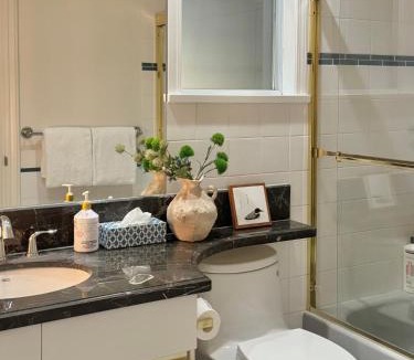 Steveston House | sweet home