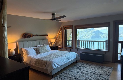 Celista Cabin | Takasümi Forest Resort Lodge - stunning cliffside view log cabin on 45 acres
