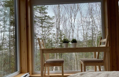 Baie-St-Paul Ski Chalet | Tanières MicroChalets Carcajou