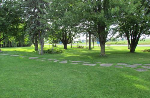 North Dundas Bed & Breakfast | Terrace Green B&B