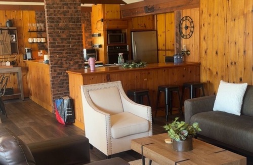 Georgetown Cottage | That quiet cottage on the Credit River