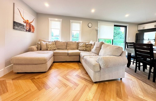 Thames Centre Other | The Amish Schoolhouse an Ultimate Country Retreat