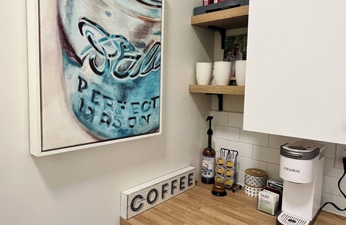 Port Perry Apartment | The Balsam Retreat