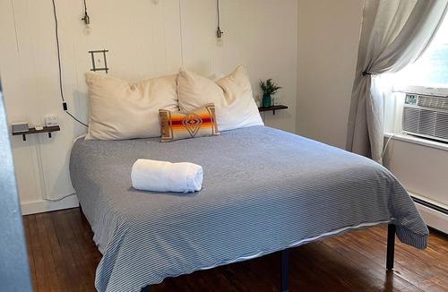 Crosby House | “The Biking Bungalow” only 2 blks from Cuyuna bike trails and downtown Crosby!