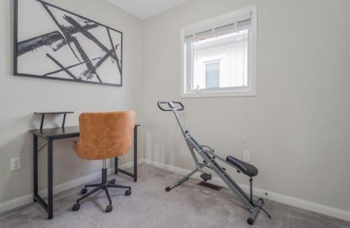 Bowmanville House | The Bliss
