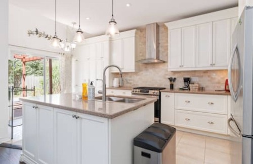 Brampton House | The Brampton Hideaway with Patio