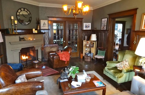 Midland Bed & Breakfast | The Captain's House bed & breakfast