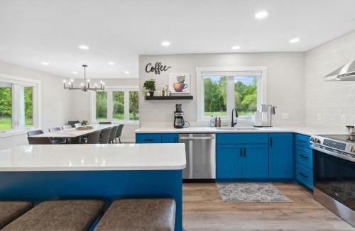 Sauk Rapids House | The Cottage at Enchanted Pines