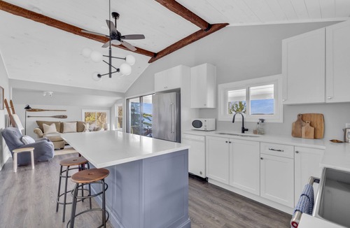 Prince Edward House | The Cove | Lake on the Mountain | 2 Bedrooms