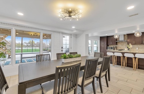 Lakeshore House | The Grand River retreat
