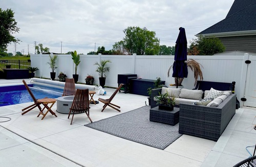 Lakeshore House | The Grand River retreat