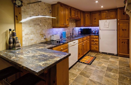 Grand Bend Cottage | The Harbourview Cottage- Spend Some Time In Grand Bend!
