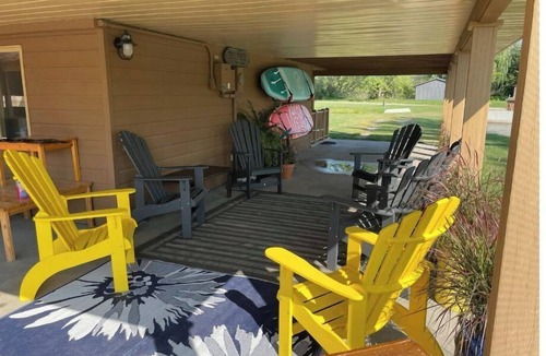 Chatham-Kent House | The Haven Lodge on Lake St Clair