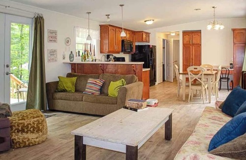 Faraday Cottage | The Hiding Place - Two Bedroom Cottage, Sleeps 6