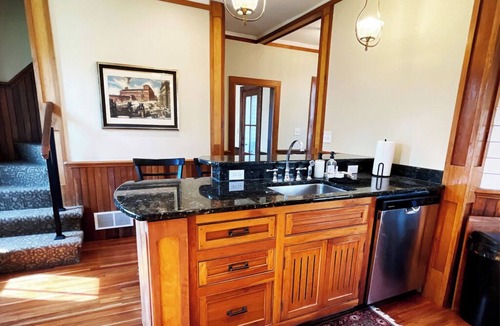 Stillwater House | The Historic Roney House