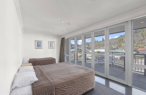 Nelson South Hotel | The Hotel Nelson