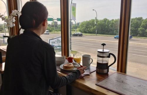 Saskatoon Downtown Hotel | The Inn on College