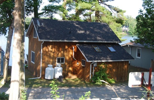Quinte West Cottage | The Lakefront House is nestled on a private, family-friendly lane.