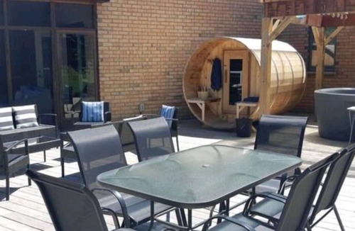 Lake St. Peter Cottage | The Laughing Moose Lodge Too.nHot tub. Sauna. Beautiful view.