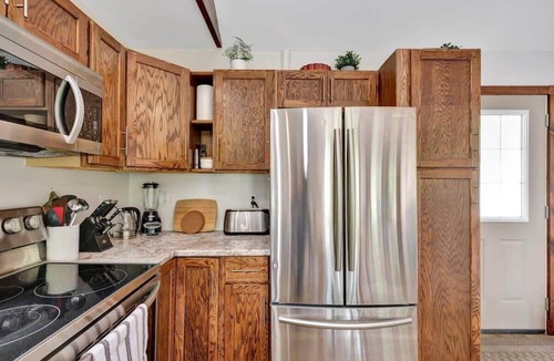 Athens Ski Chalet | The Little Lakehouse on Charleston Lake