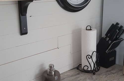 Port Colborne Apartment | The Locktender's House