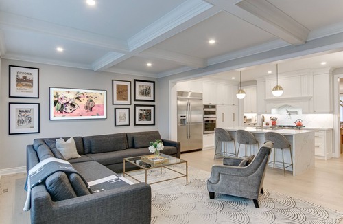 Etobicoke House | The Luxe Haven Retreat-5star experience 3br