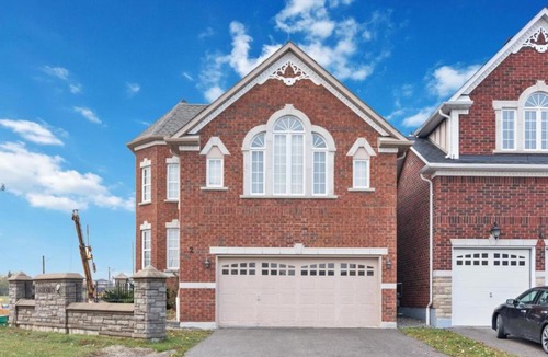 Ajax House | The Majestic Abode