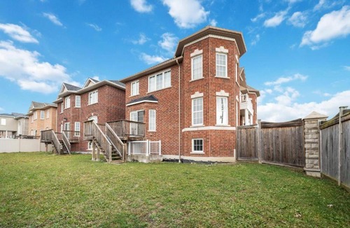 Ajax House | The Majestic Abode